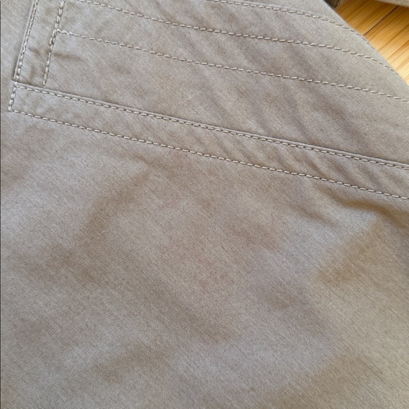 Vince Dark Khaki Cotton Belted Trench Coat, size small - Picture 12 of 16